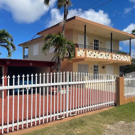 Bright 2Br In Aguadilla 7 Mins To Beaches 2Nd Floor Retreat Camaceyes Kültér fotó